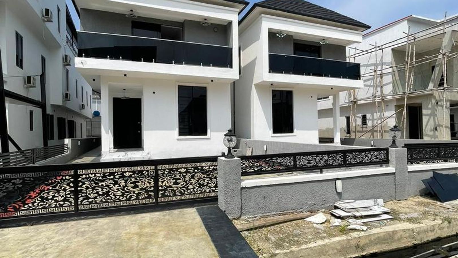 5 Bedroom Semi Detached Duplex