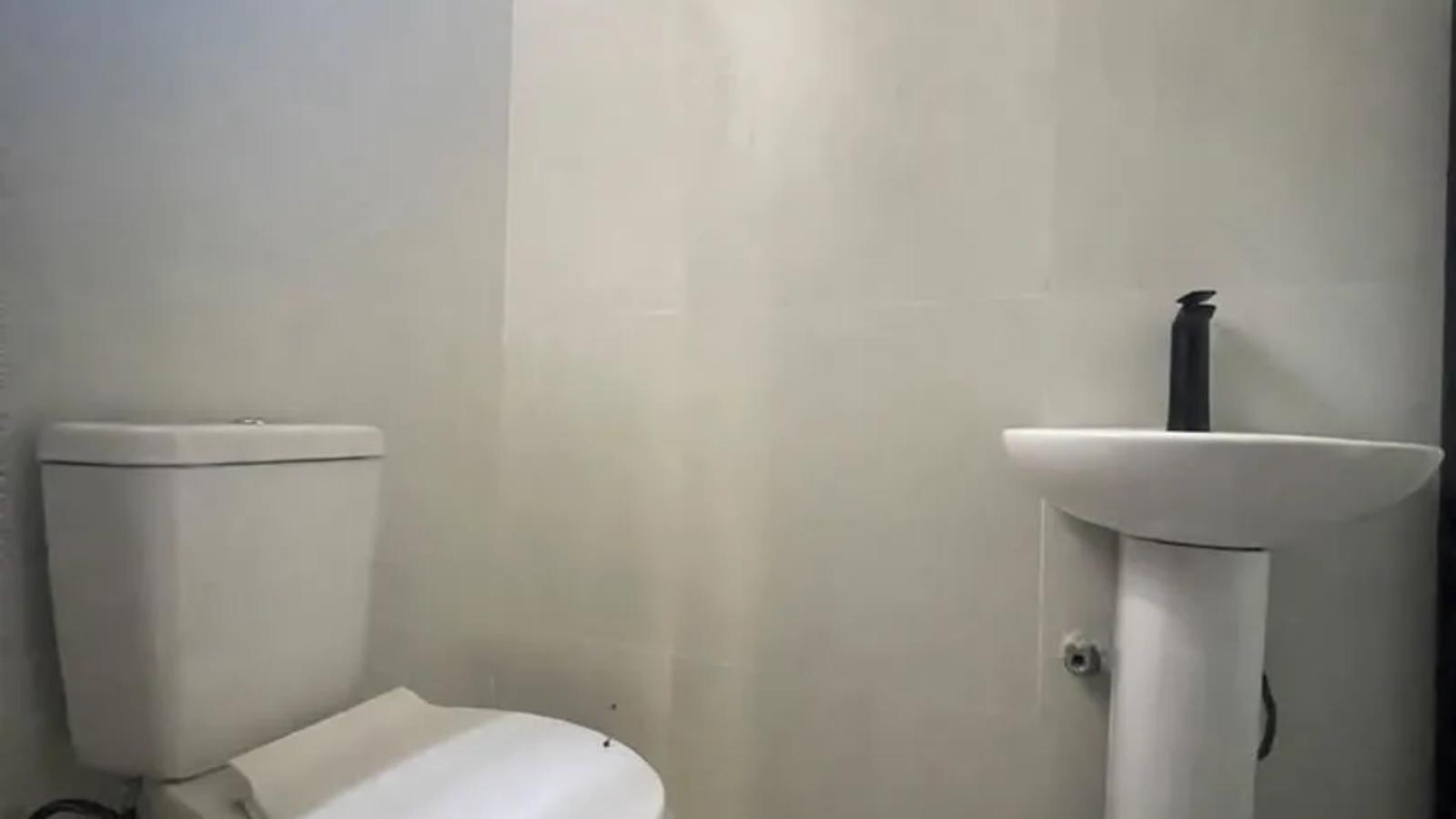 5 Bedroom Fully Detached Duplex