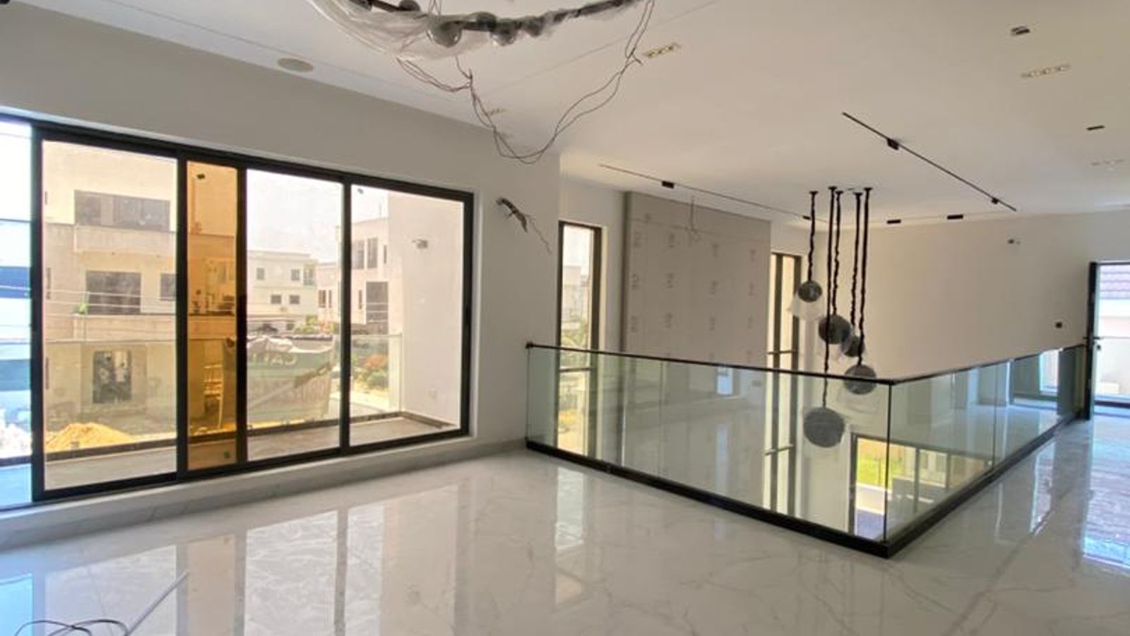 5 Bedroom Fully Detached Duplex