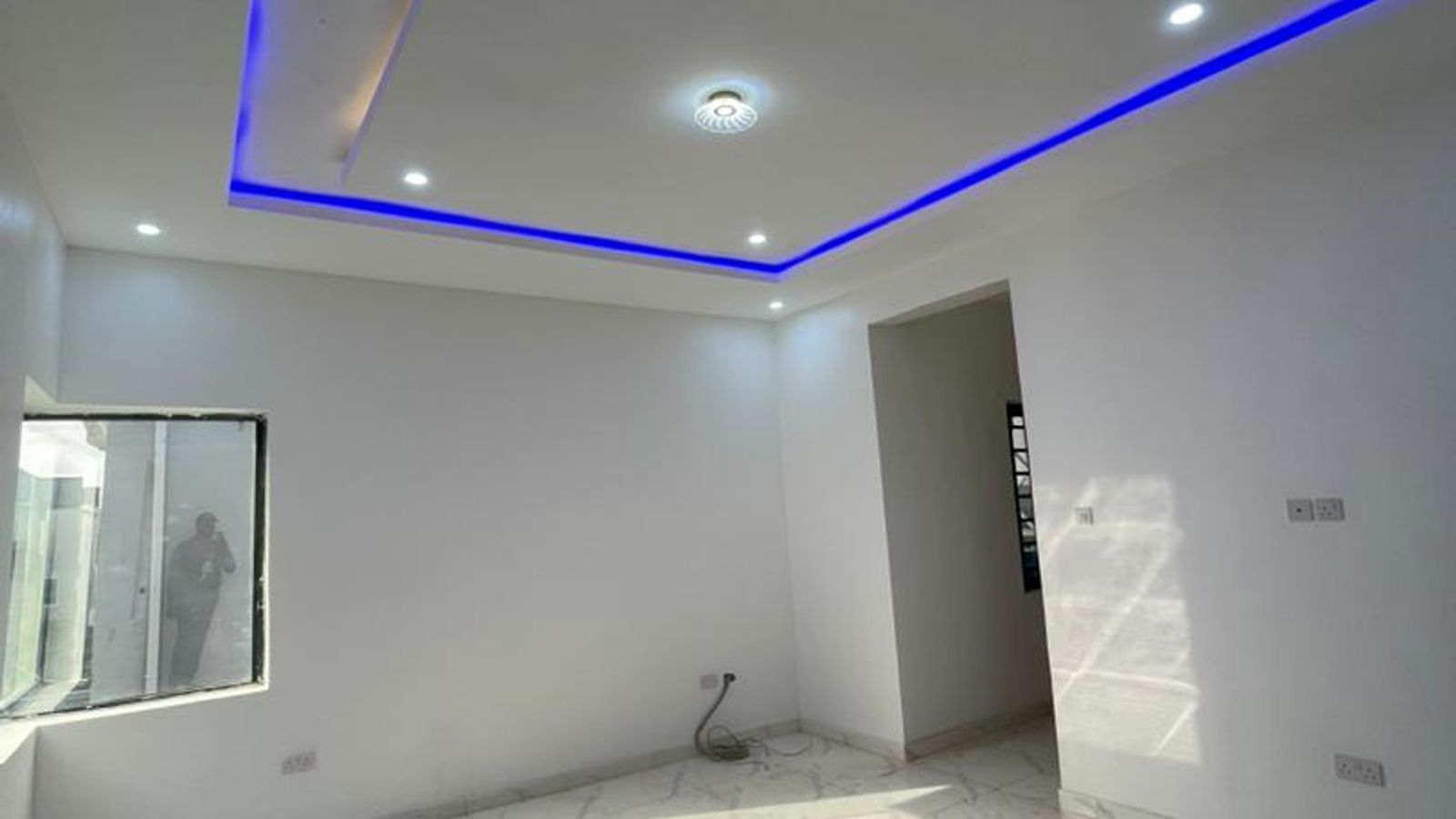 5 Bedroom Fully Detached Duplex