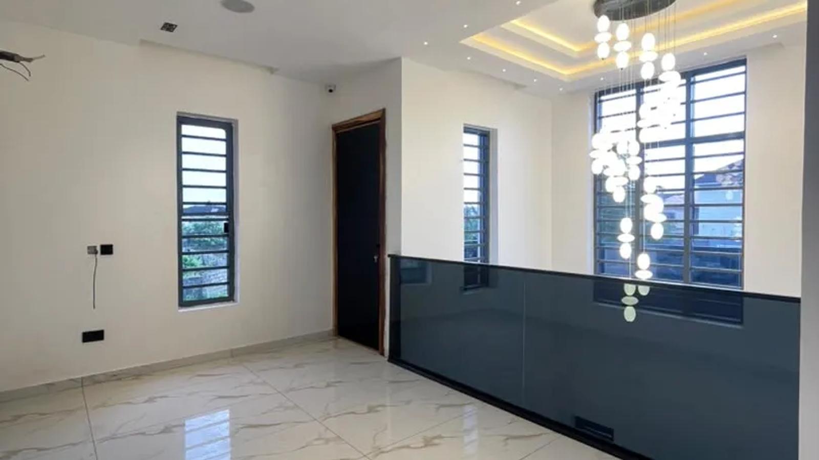 4 Bedroom Fully Detached Duplex
