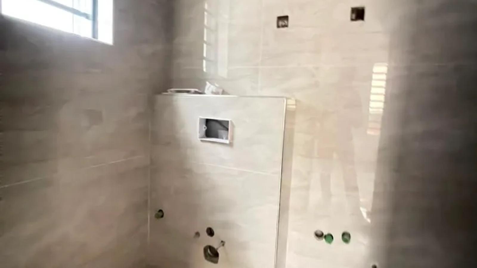 4 Bedroom Fully Detached Duplex