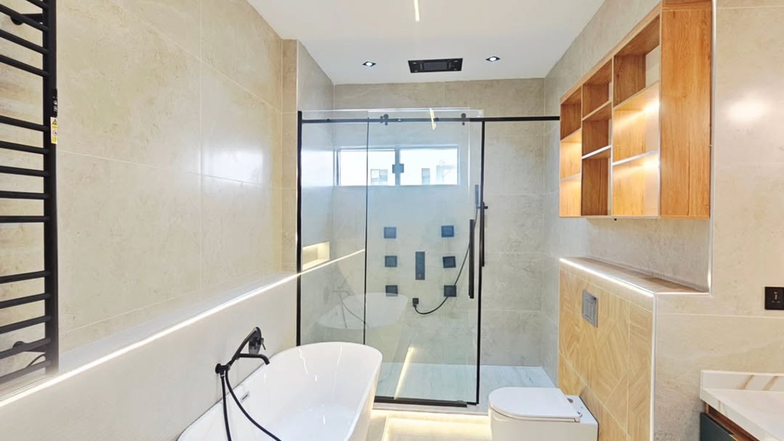 5 Bedroom Fully Detached Duplex