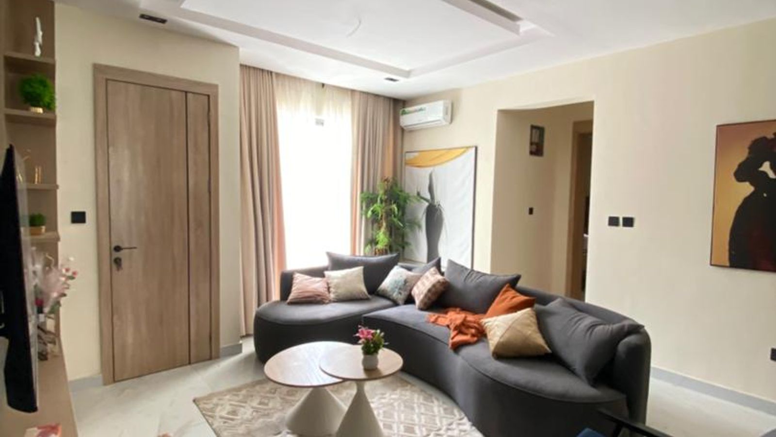 2 Bedroom Apartment