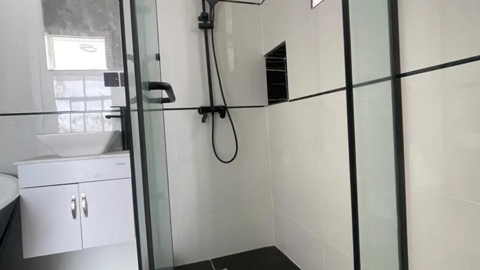 5 Bedroom fully Detached Duplex