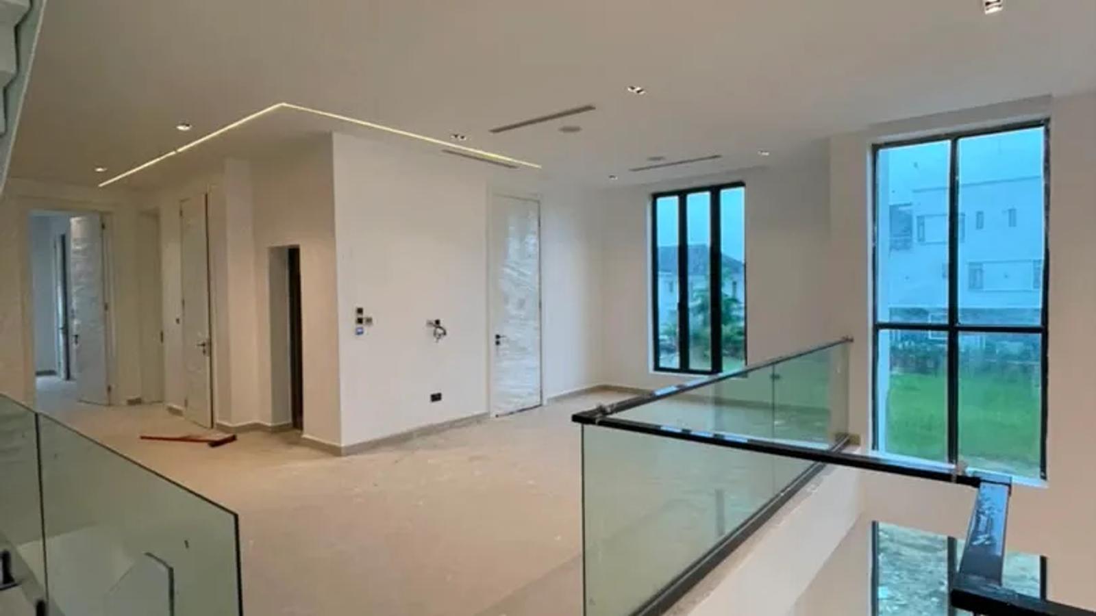 5 Bedroom Semi Detached Duplex Duplex