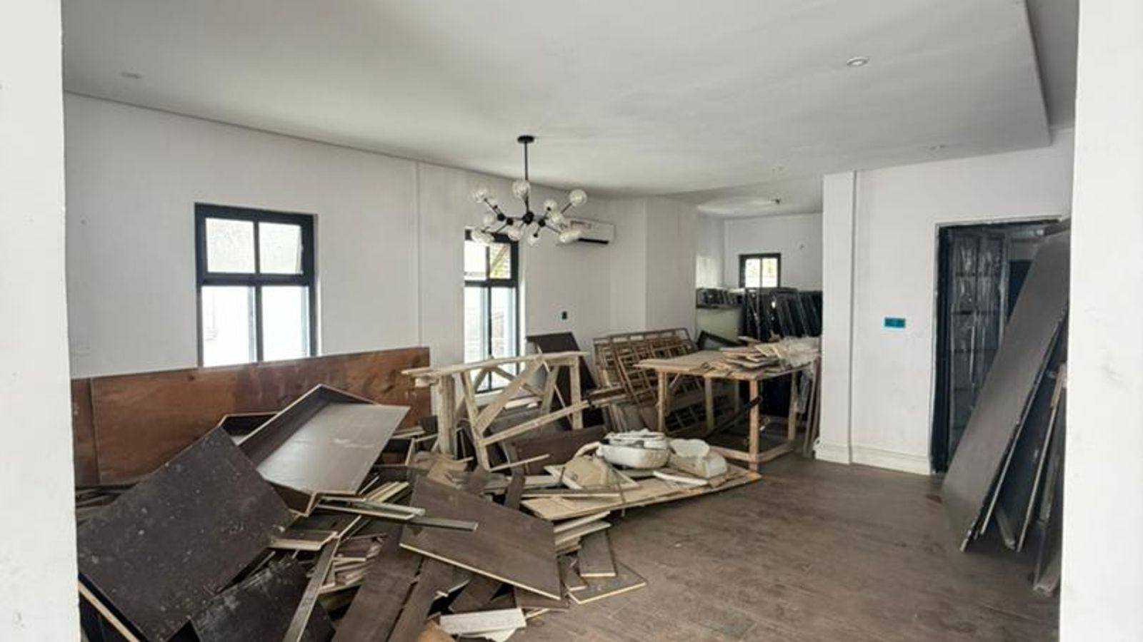 4 Bedroom Fully Detached Duplex