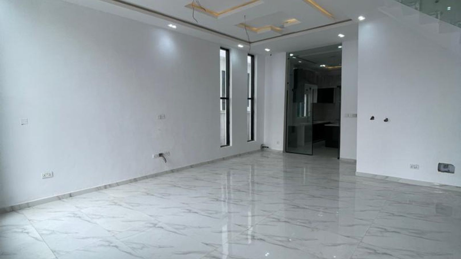 4 Bedroom Fully Detached Duplex