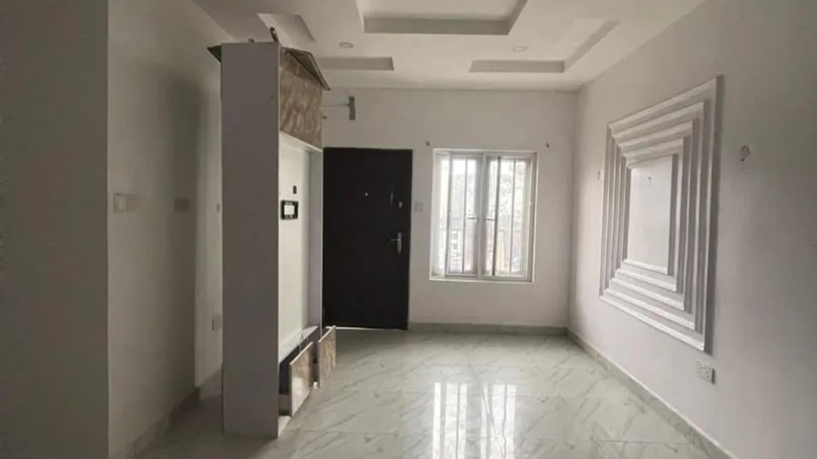 5 Bedroom Semi Detached Duplex