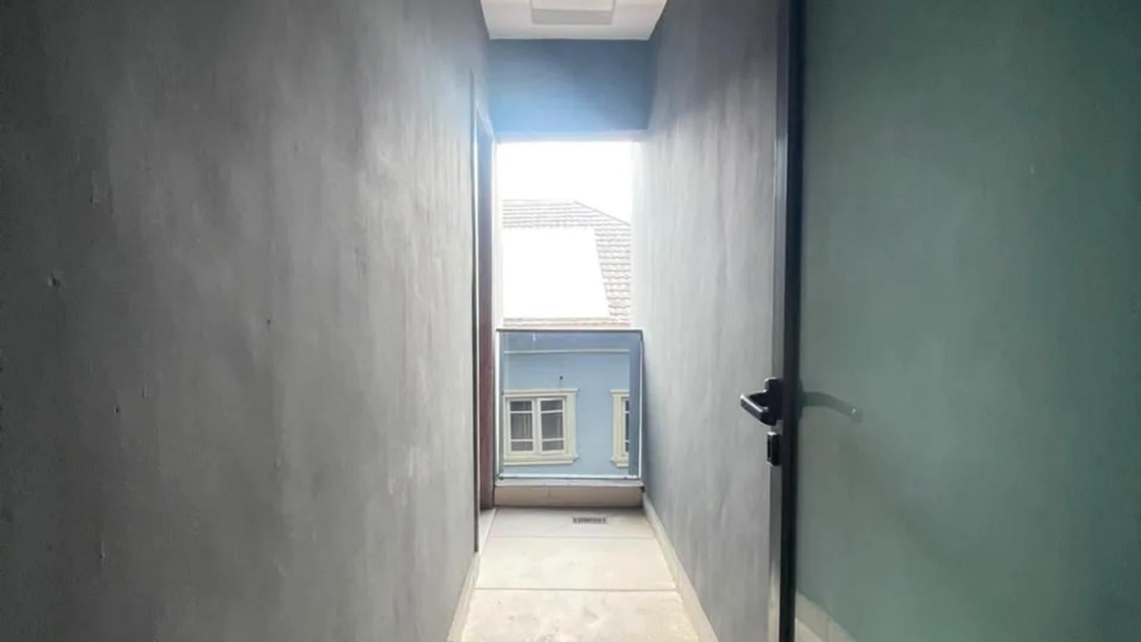 4 BEDROOM TERRACE WITH BQ