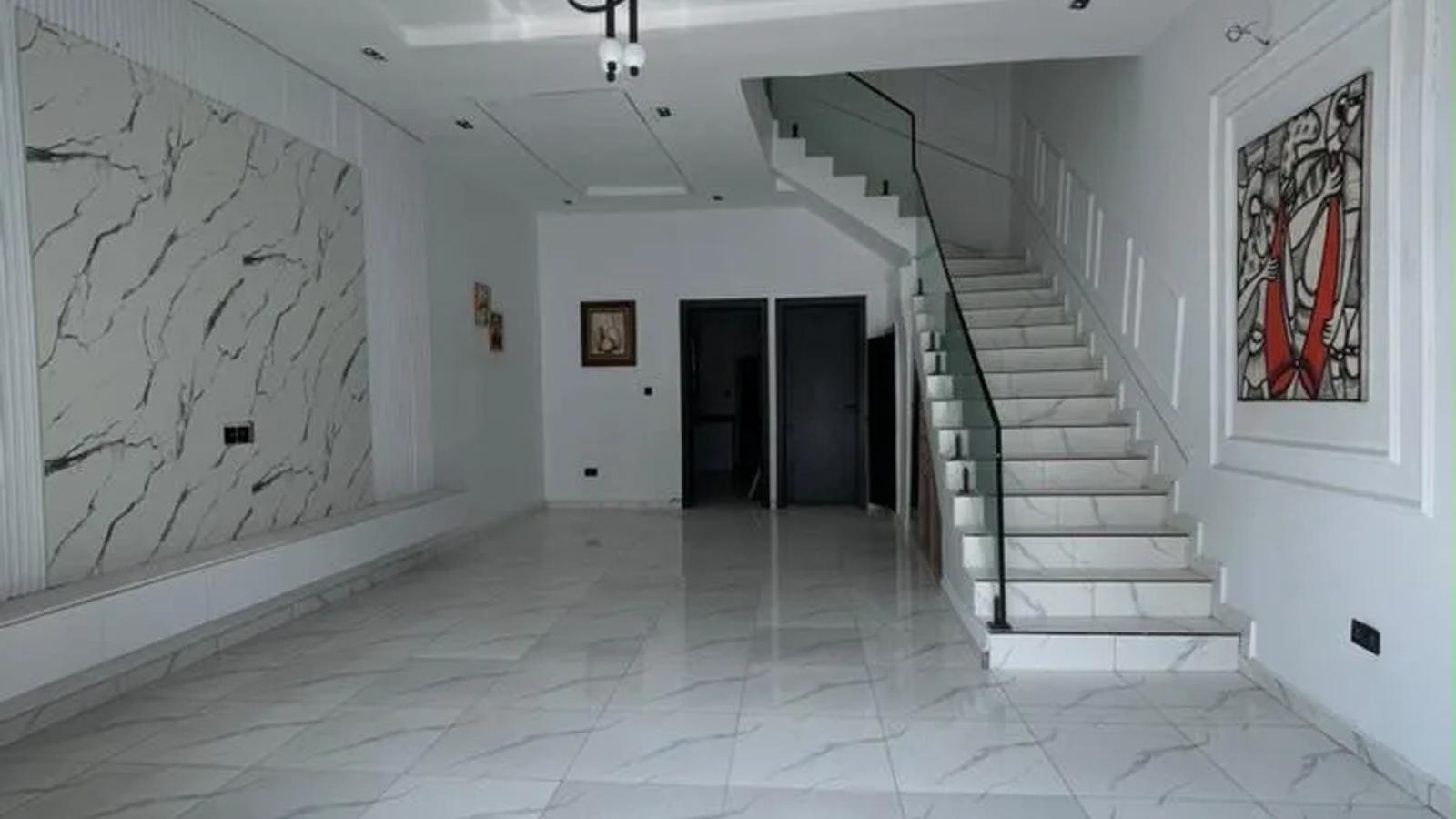 4 BEDROOM SEMI-DETACHED DUPLEX
