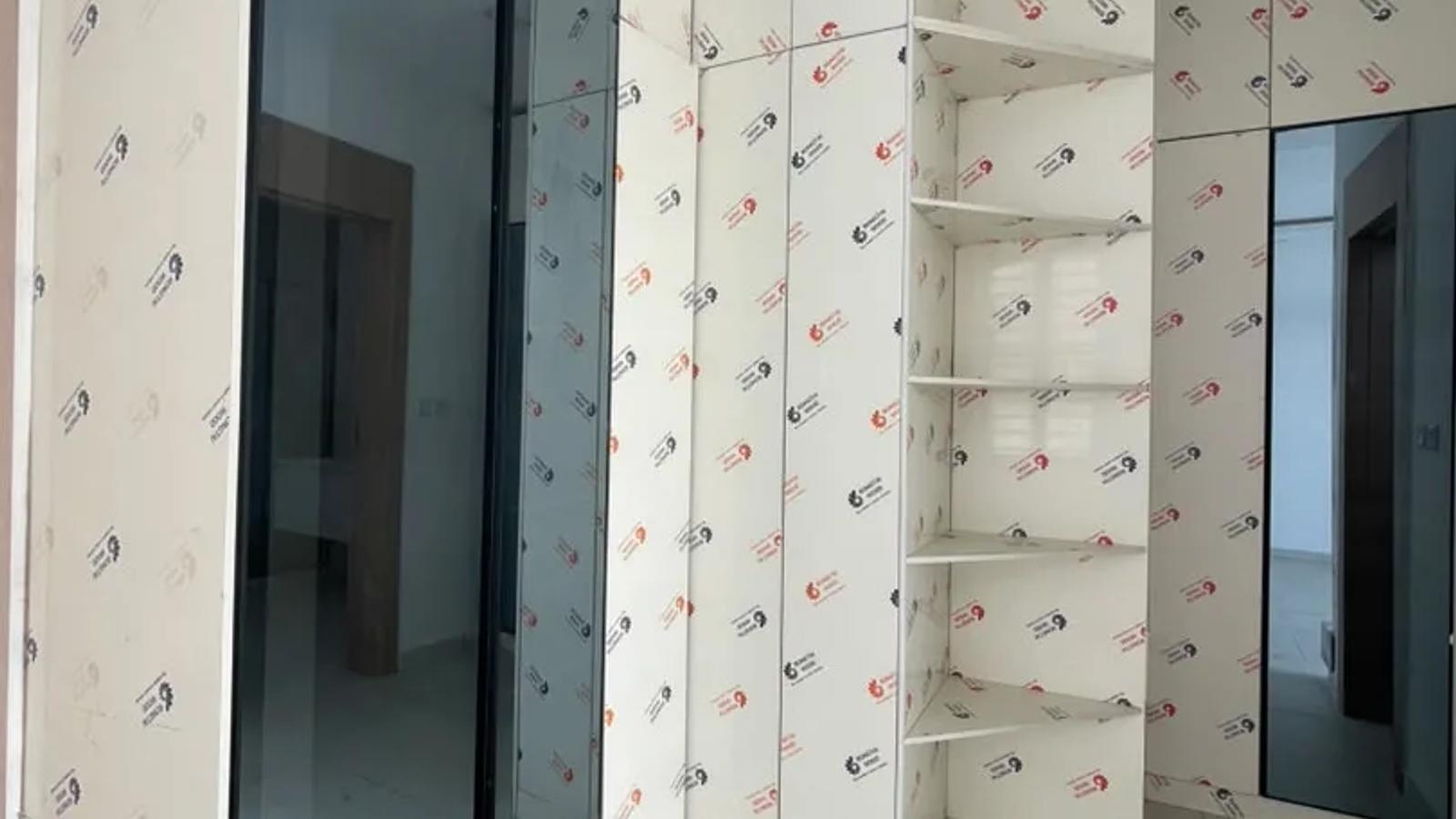 4 BEDROOM FULLY-DETACHED DUPLEX WITH BQ