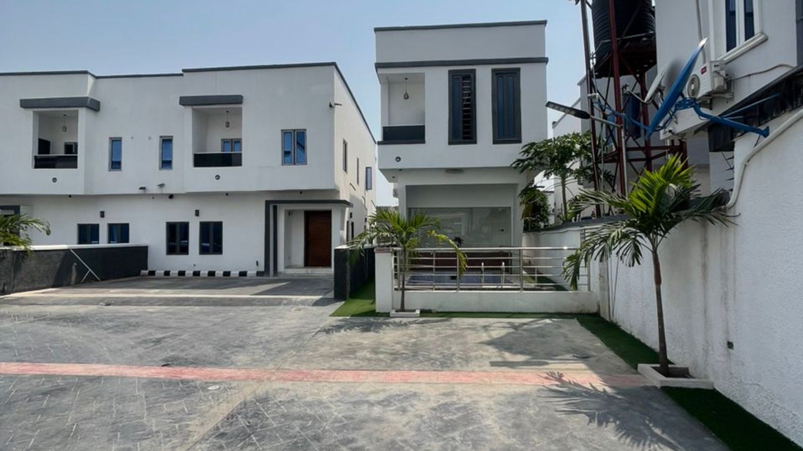 4 Bedroom Terrace Duplex