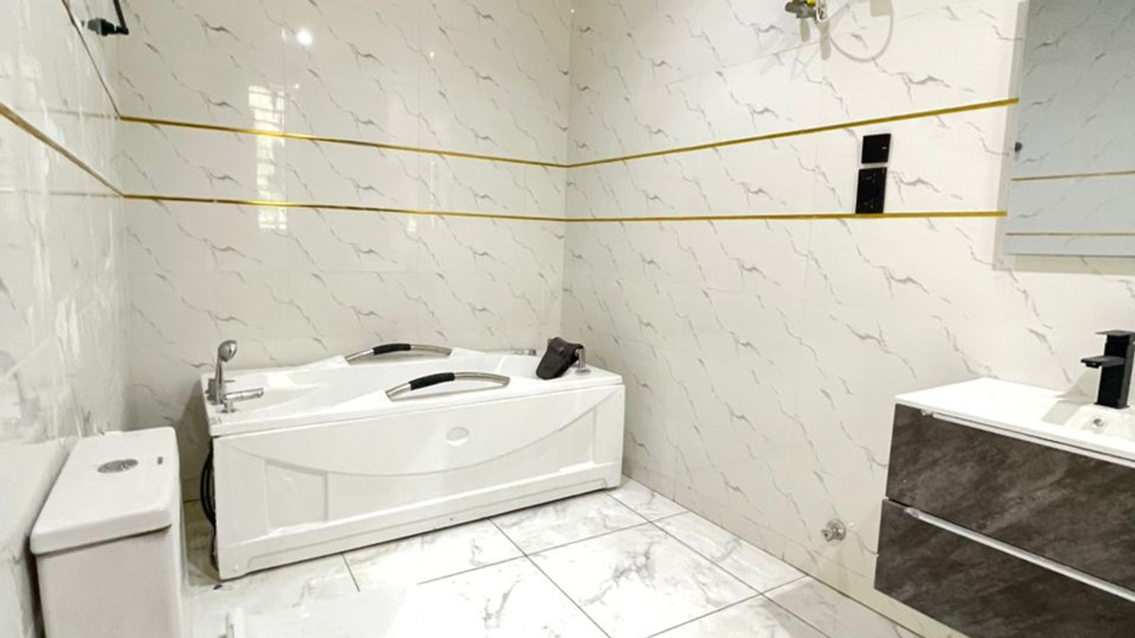 4 Bedroom Terrace Duplex