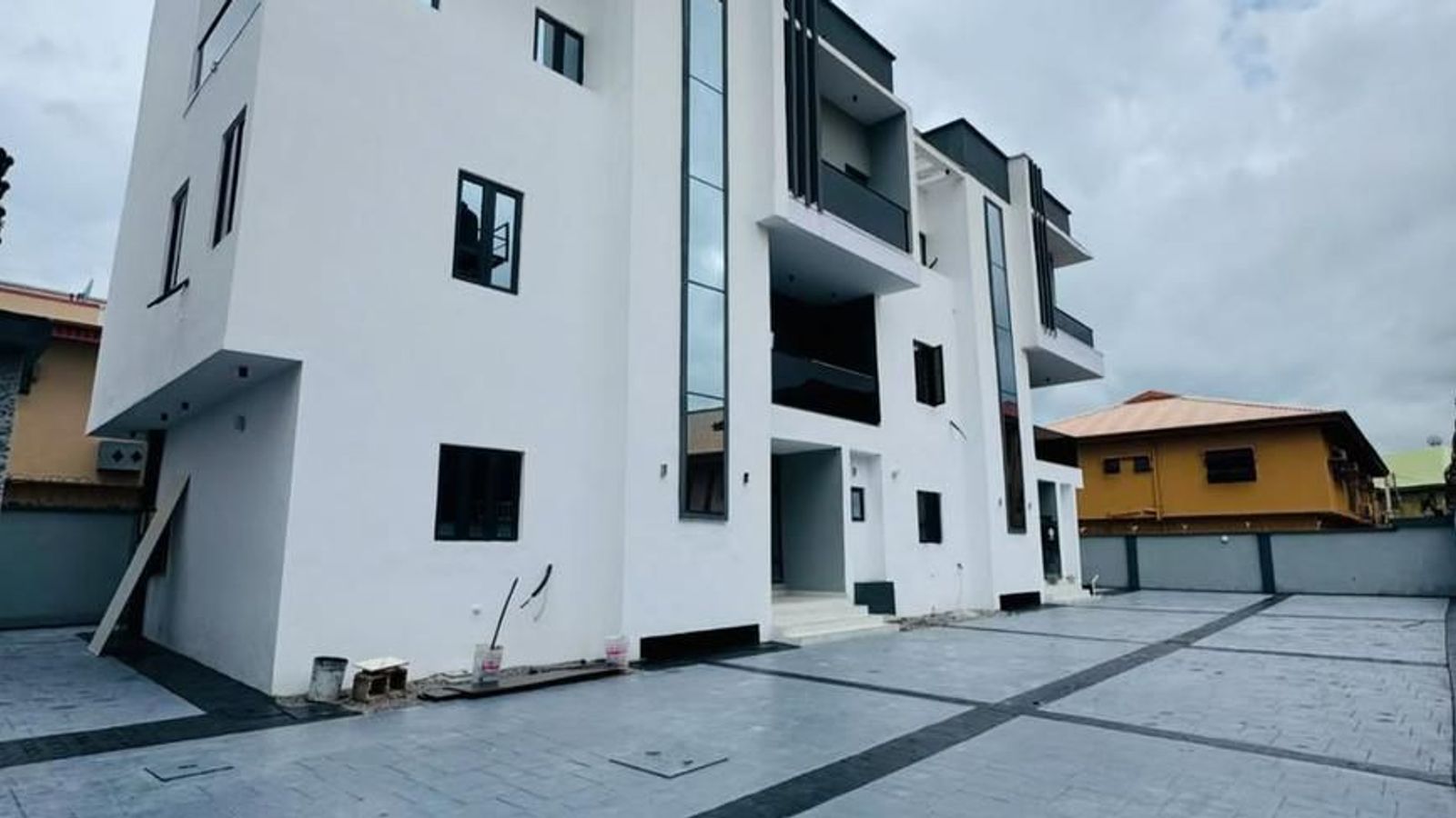 4 Bedroom Semi Detached Duplex