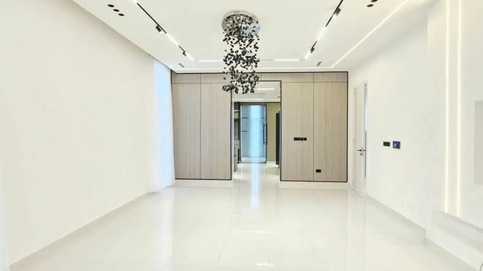 5 Bedroom Fully Detached Duplex