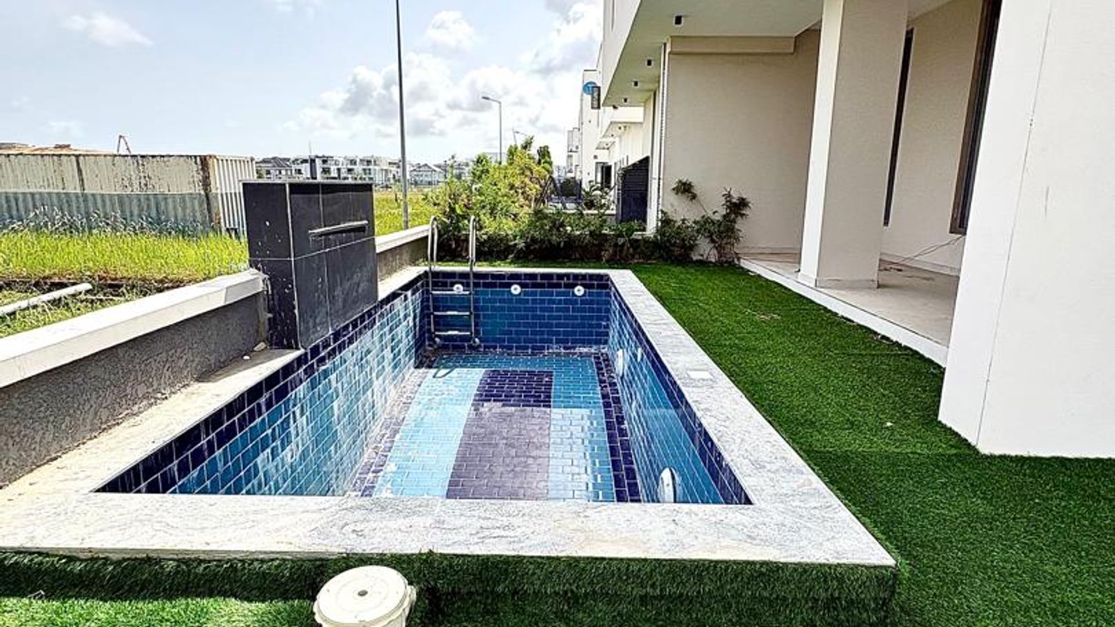 4 Bedroom Semi Detached Duplex