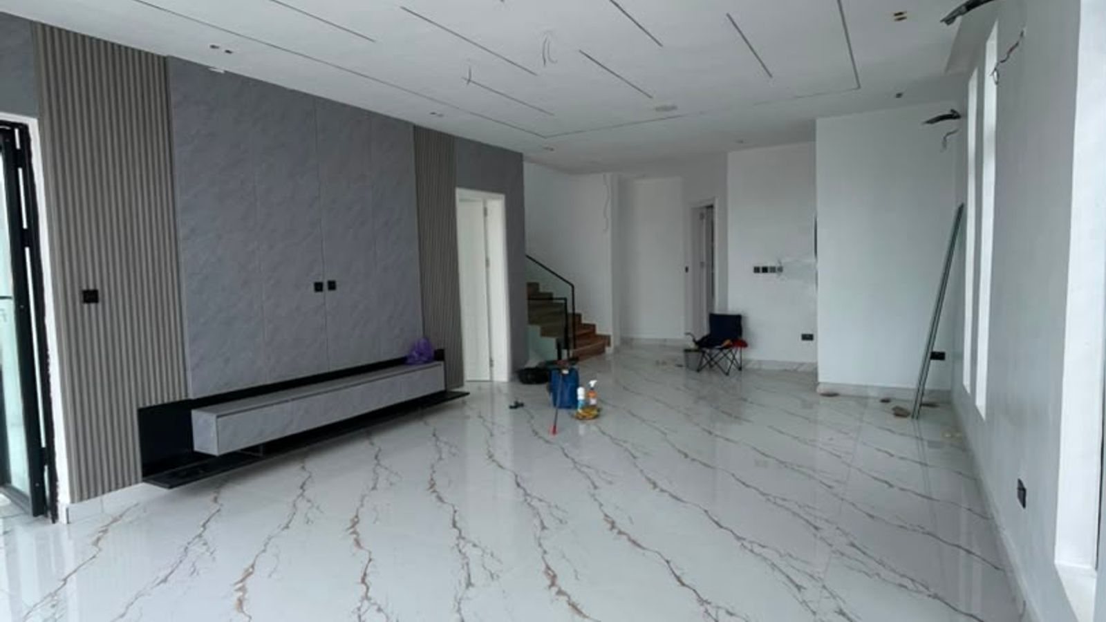 5 Bedroom Fully Detached Duplex