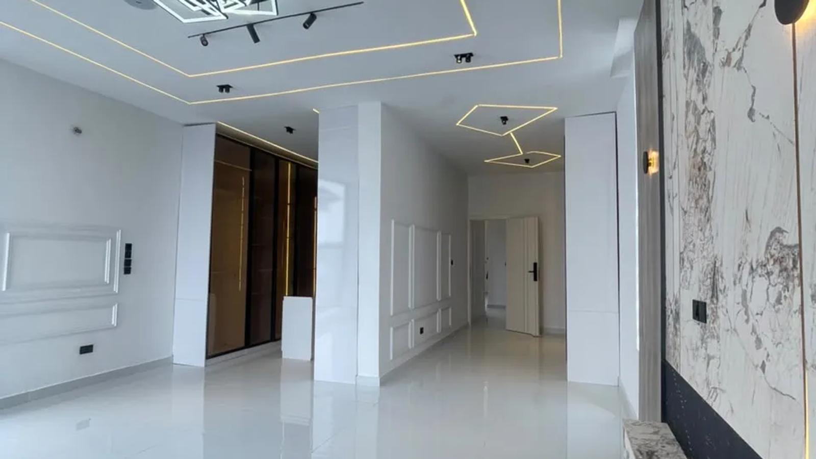 5 Bedroom Fully Detached Duplex