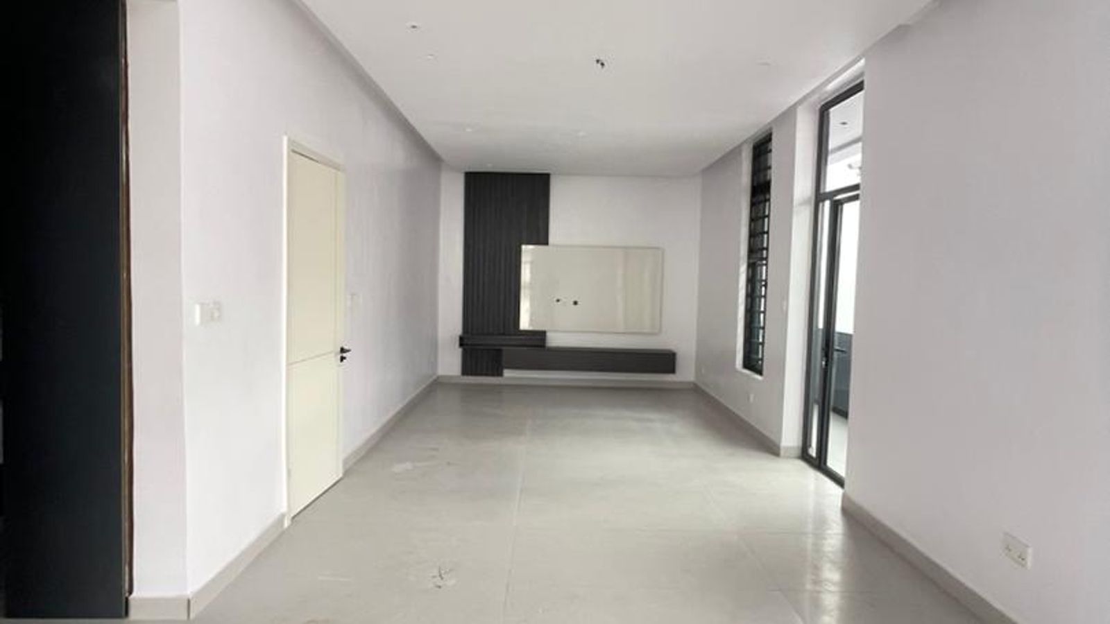 5 Fully Detached Duplex