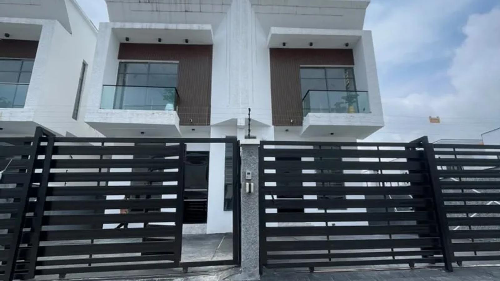 4 BEDROOM SEMI-DETACHED DUPLEX