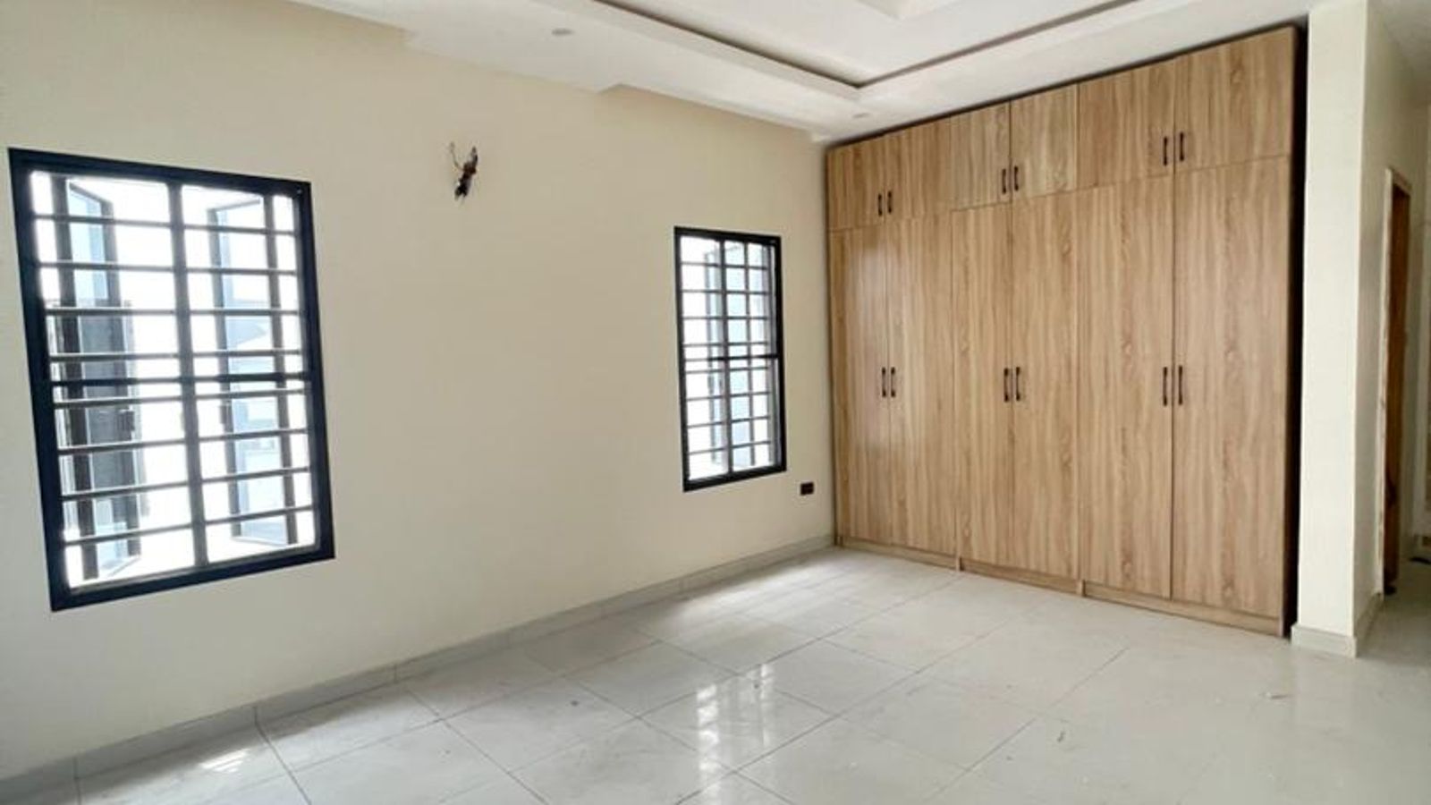 5 Bedroom Semi Detached Duplex