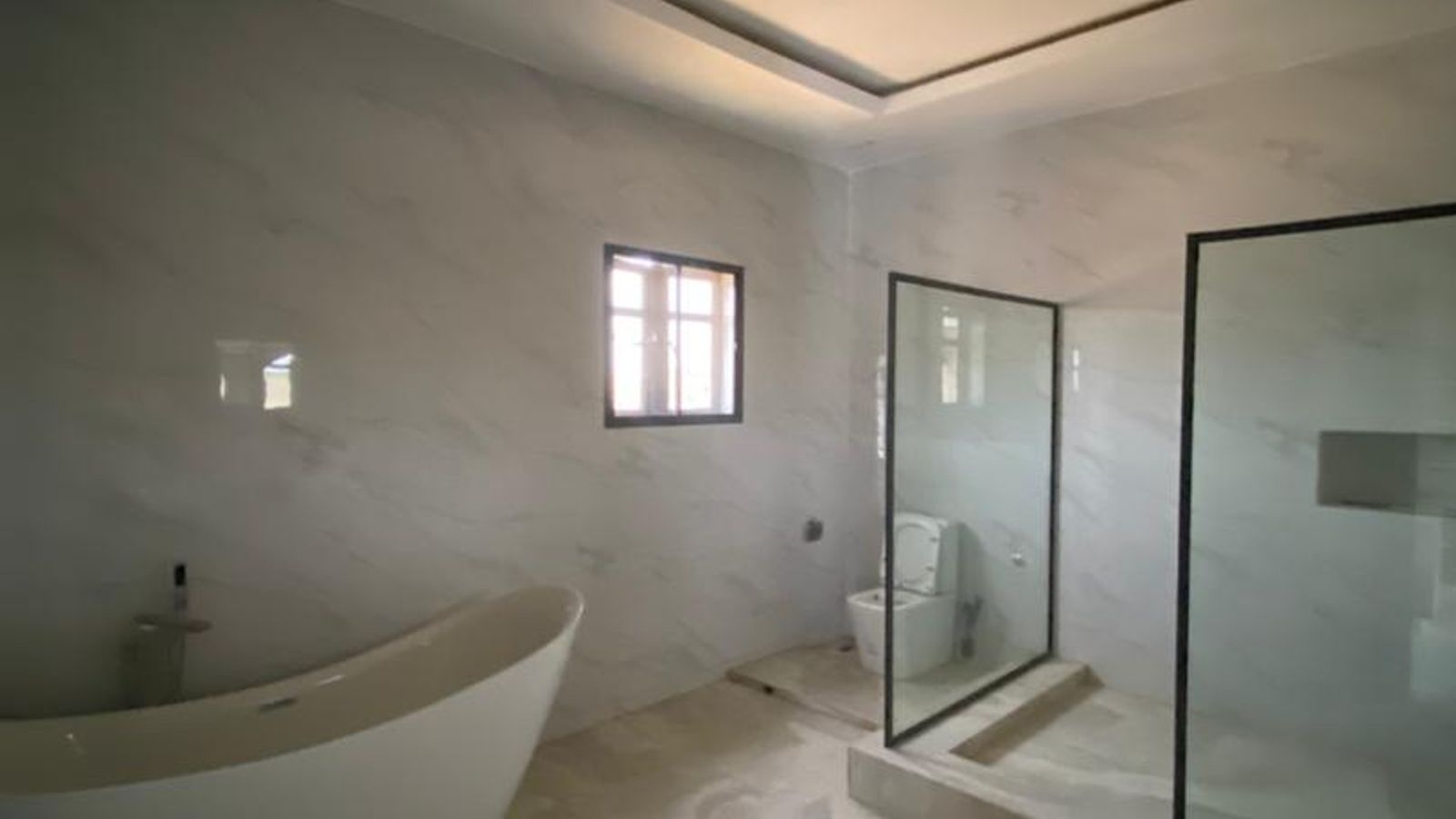 5 Bedroom Fully Detached Duplex