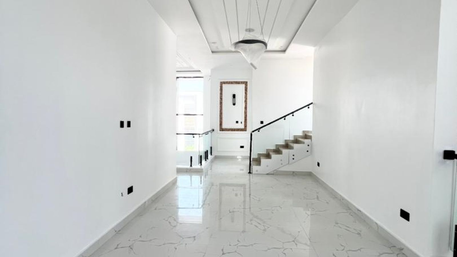 5 Bedroom Fully Detached Duplex