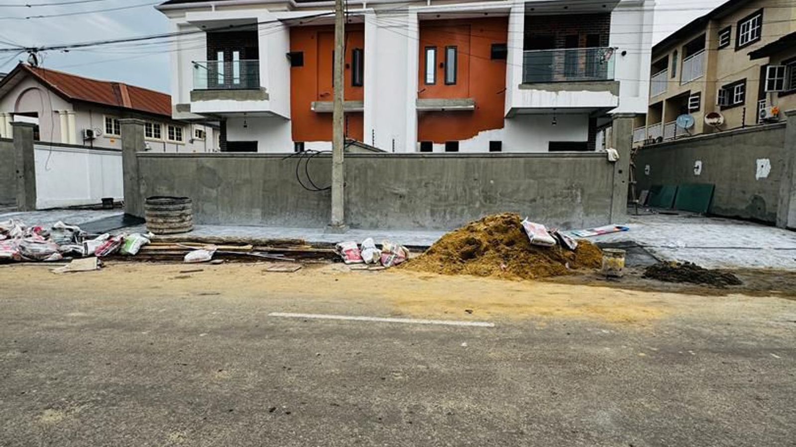 4 Bedroom Semi Detached Duplex