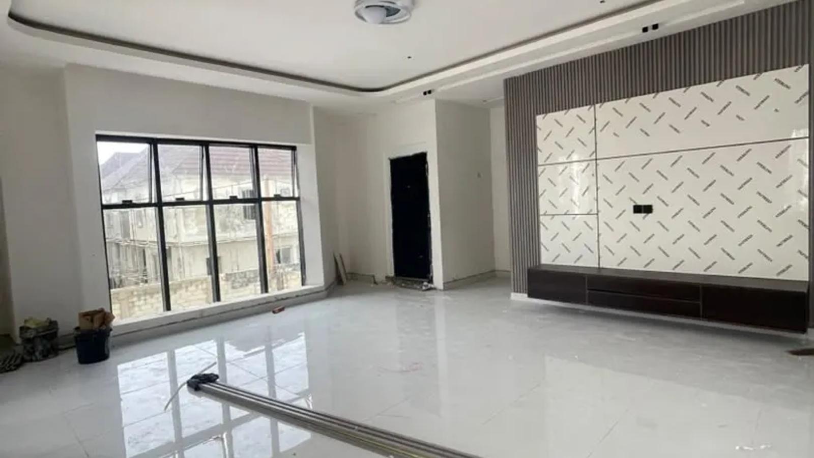 4 Bedroom Fully Detached Duplex