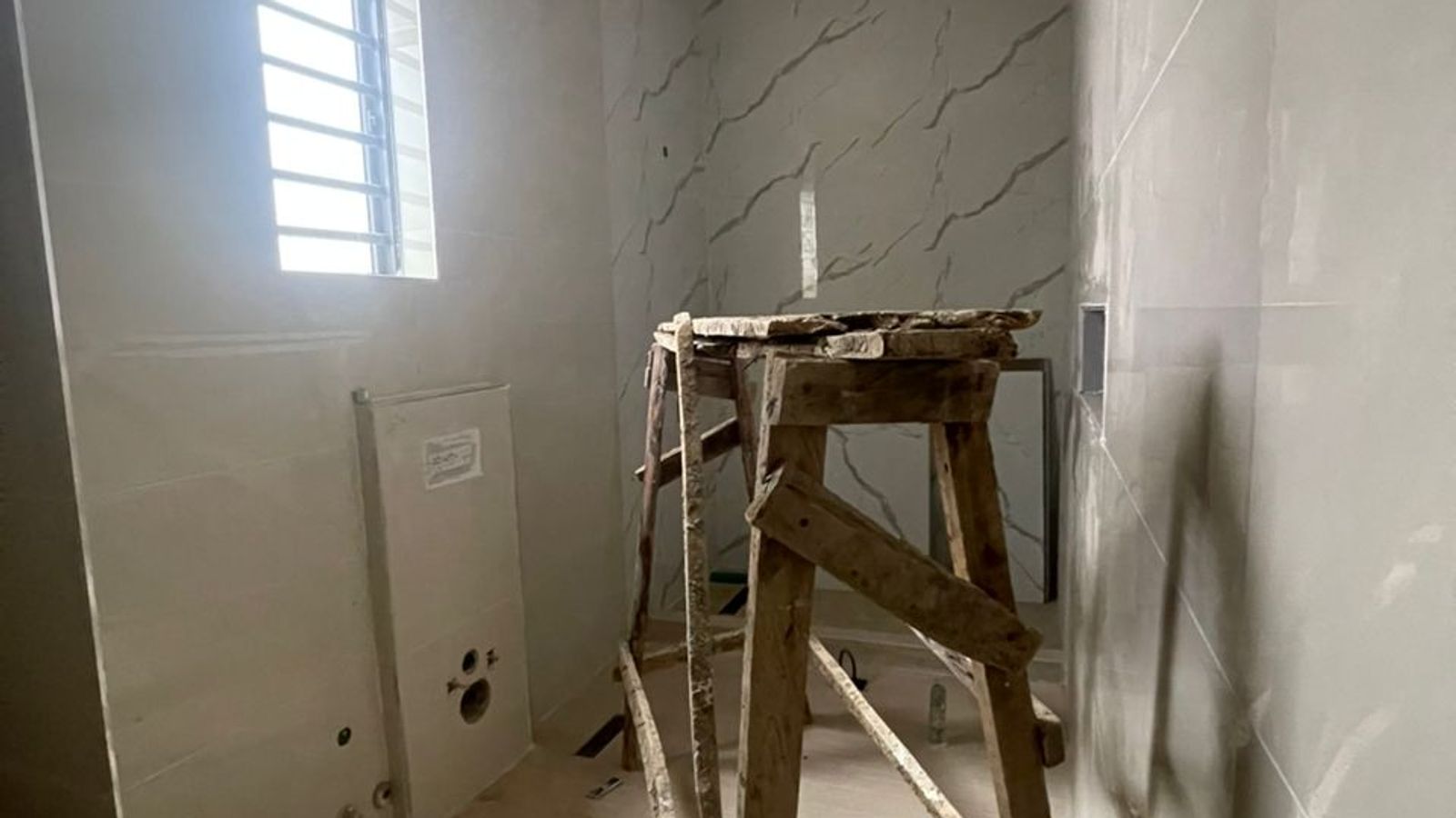 5 Bedroom Fully Detached Duplex