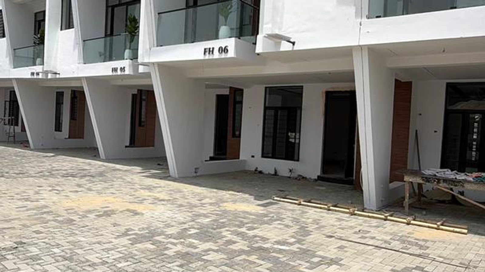 4 Bedroom Terrace Duplex