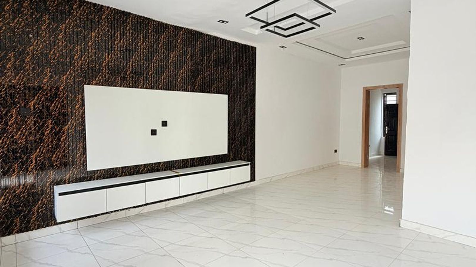 4 Bedroom Terrace Duplex