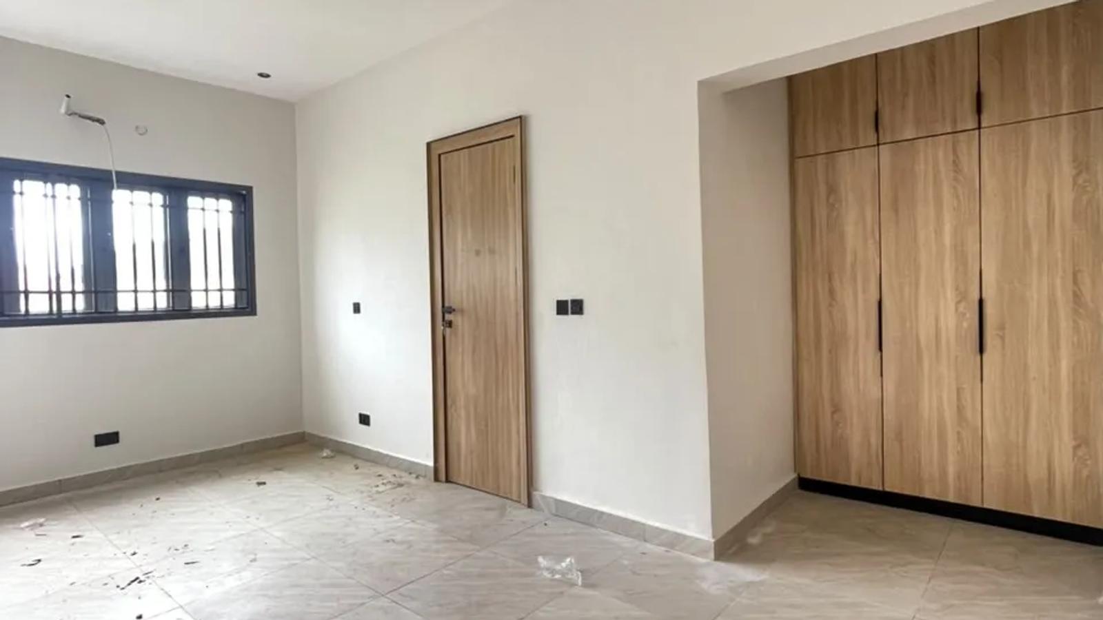 3&4 BEDROOM DUPLEX