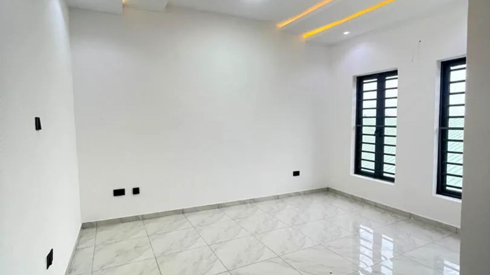 4 Bedroom Semi Detached Duplex
