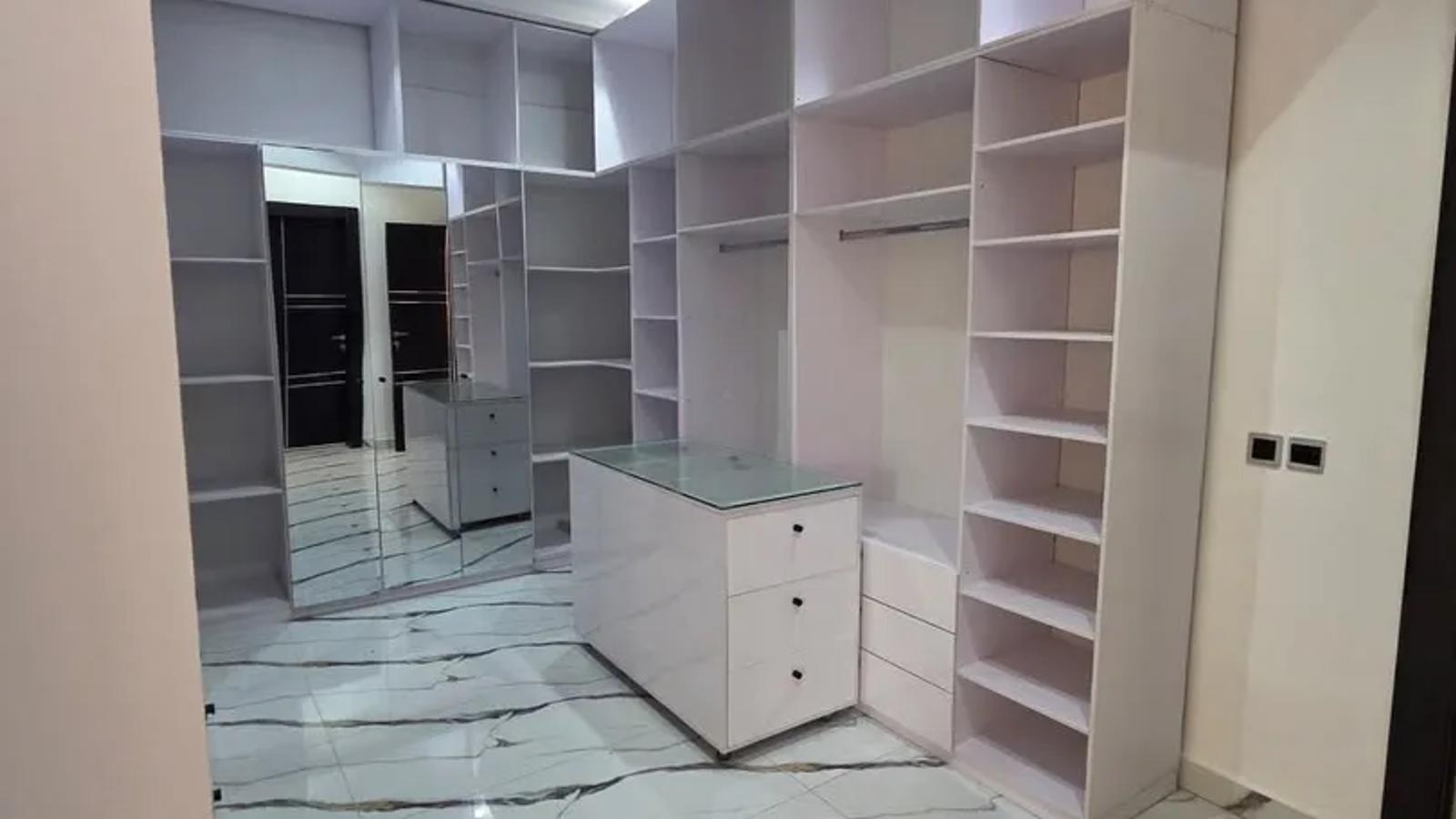 5 Bedroom Fully Duplex