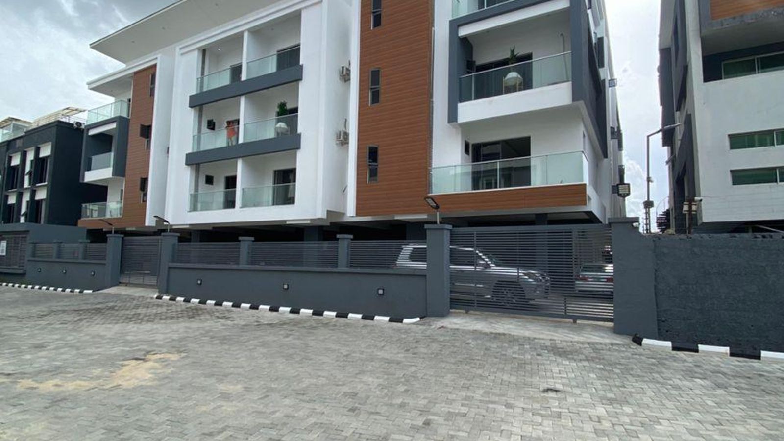 3 Bedroom Apartment