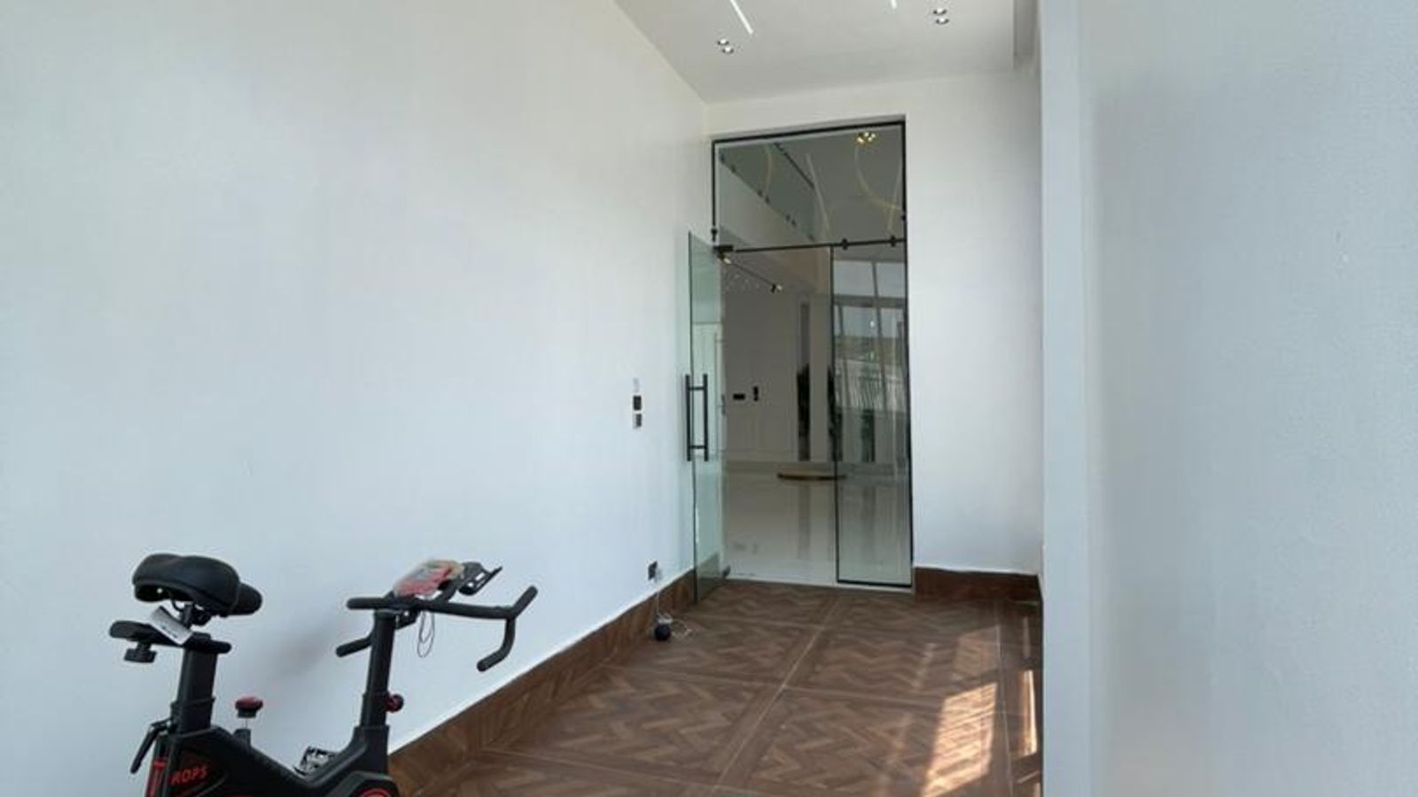 5 Bedroom Fully Detached Duplex