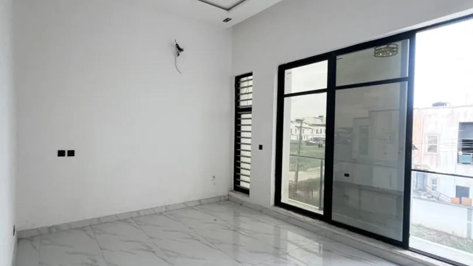 4 Bedroom Terrace Duplex
