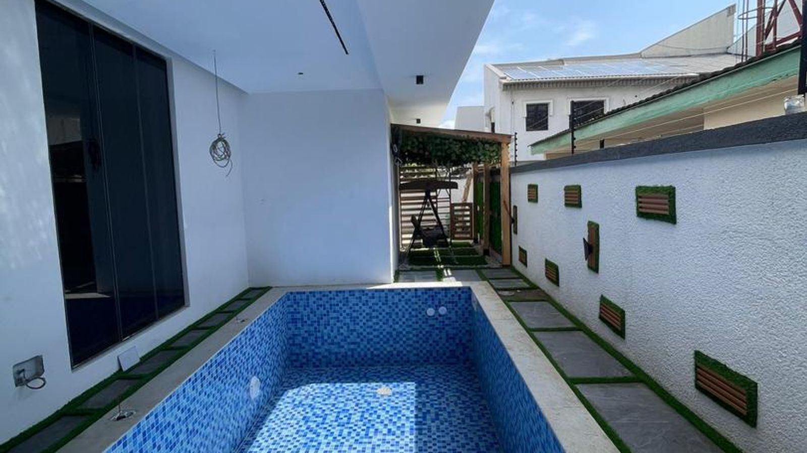 5 Bedroom Fully Detached Duplex