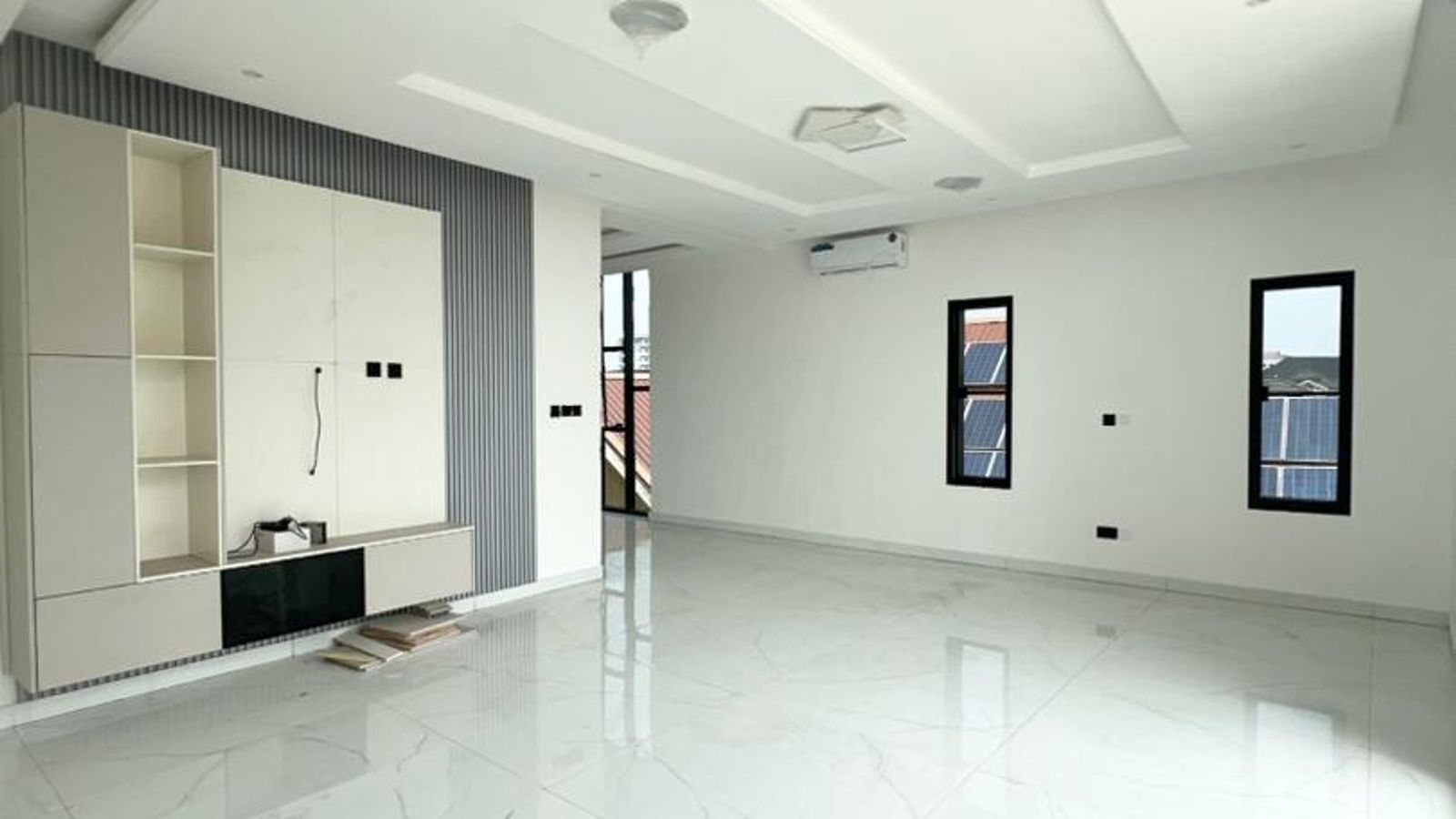 4 Bedroom Fully Detached Duplex
