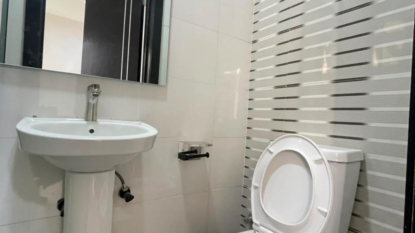 4 BEDROOM TERRACE WITH BQ