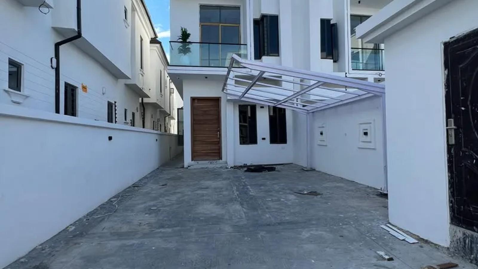 4 Bedroom Semi Detached Duplex