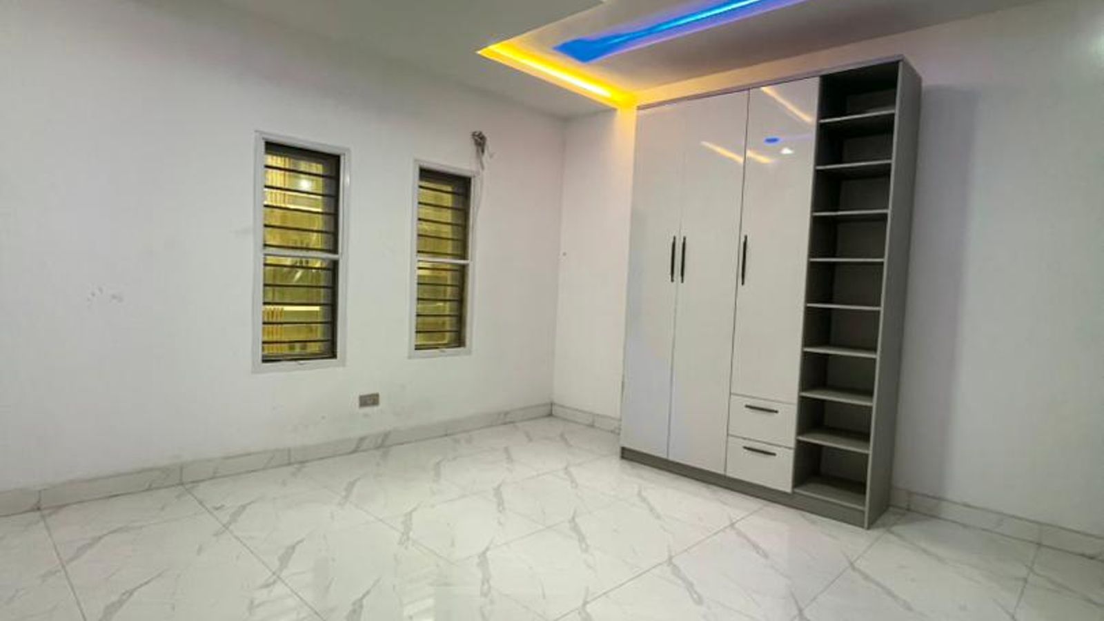 3 Bedroom Apartment