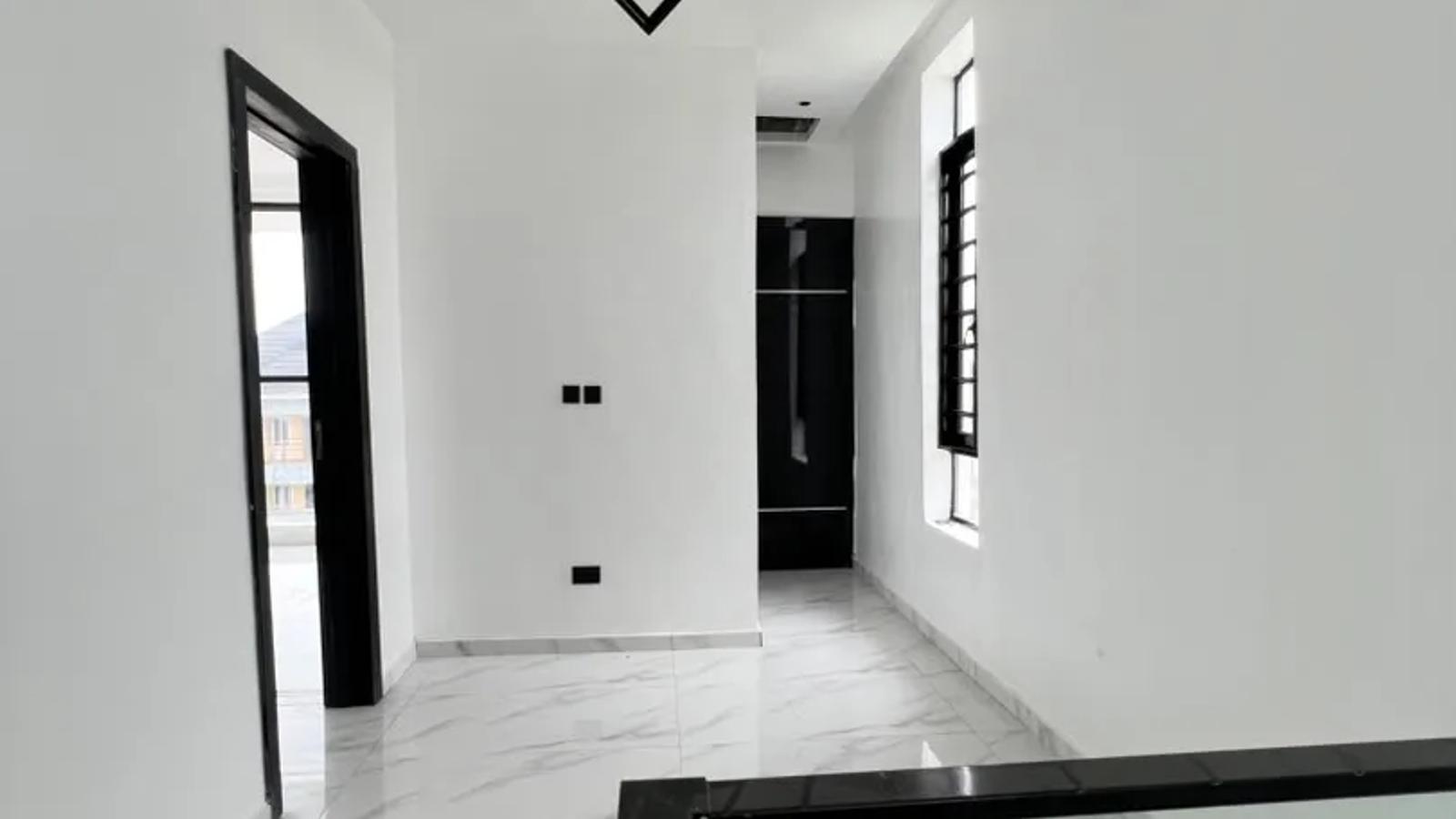 4 Bedroom Fully Detached Duplex