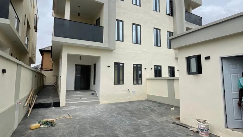 5 Bedroom Semi Detached Duplex