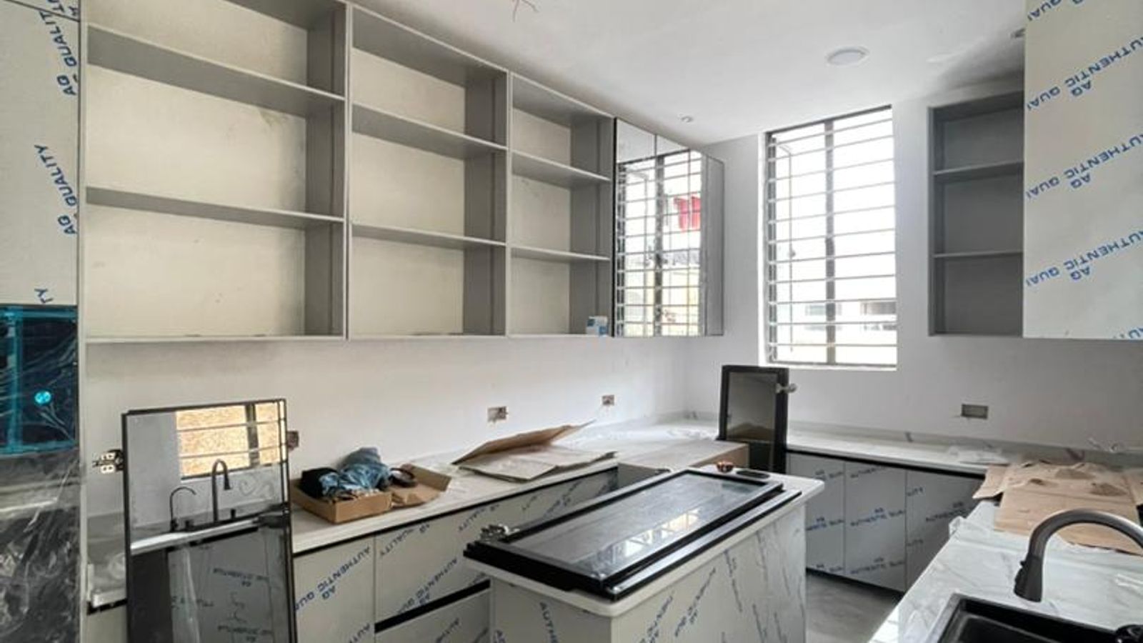 5 Bedroom Fully Detached Duplex