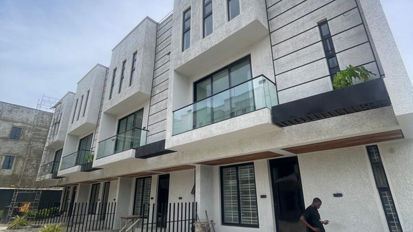 4 Bedroom Terrace Duplex