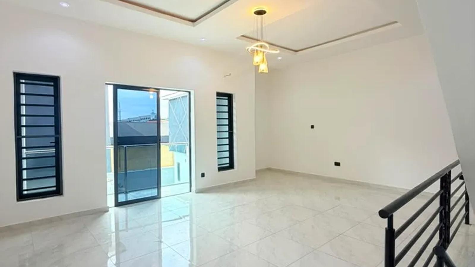 4 Bedroom Terrace Duplex