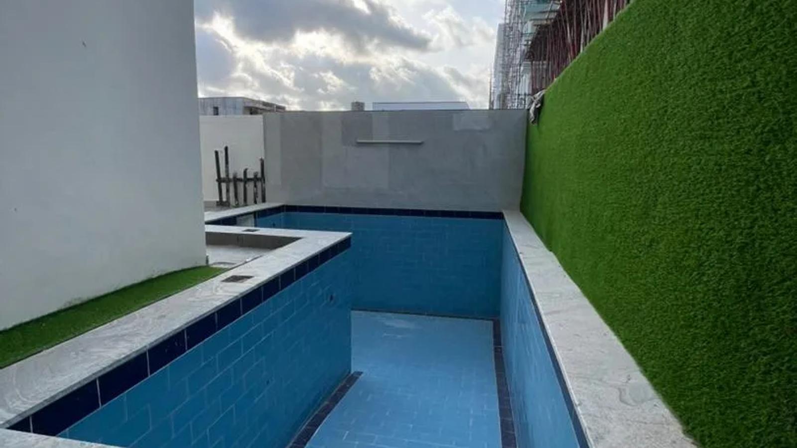 5 Bedroom Semi Detached Duplex